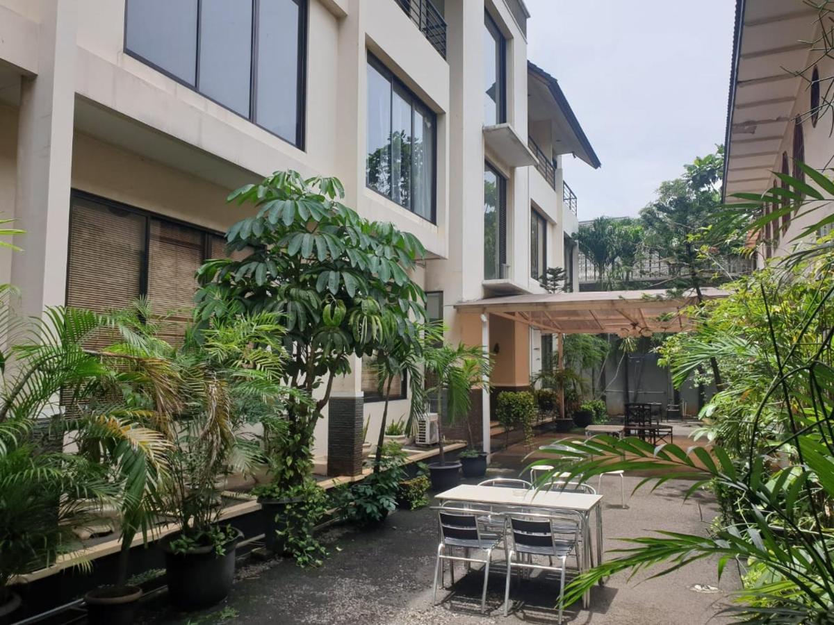 Arimbi Pejaten Suites Jakarta Kültér fotó