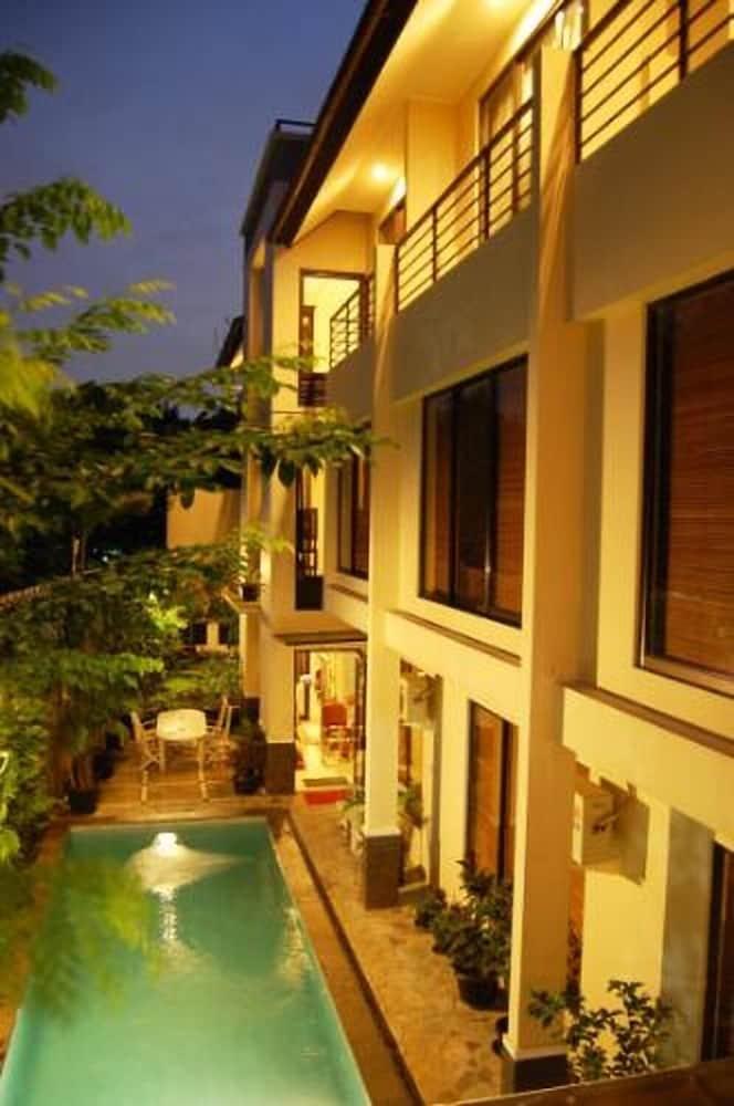 Arimbi Pejaten Suites Jakarta Kültér fotó