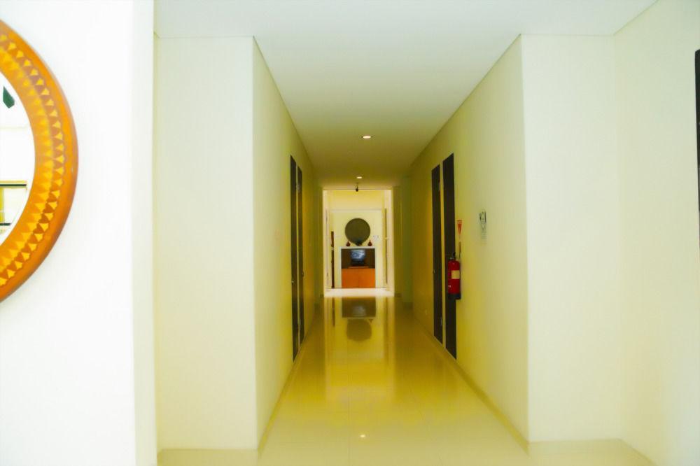 Arimbi Pejaten Suites Jakarta Kültér fotó
