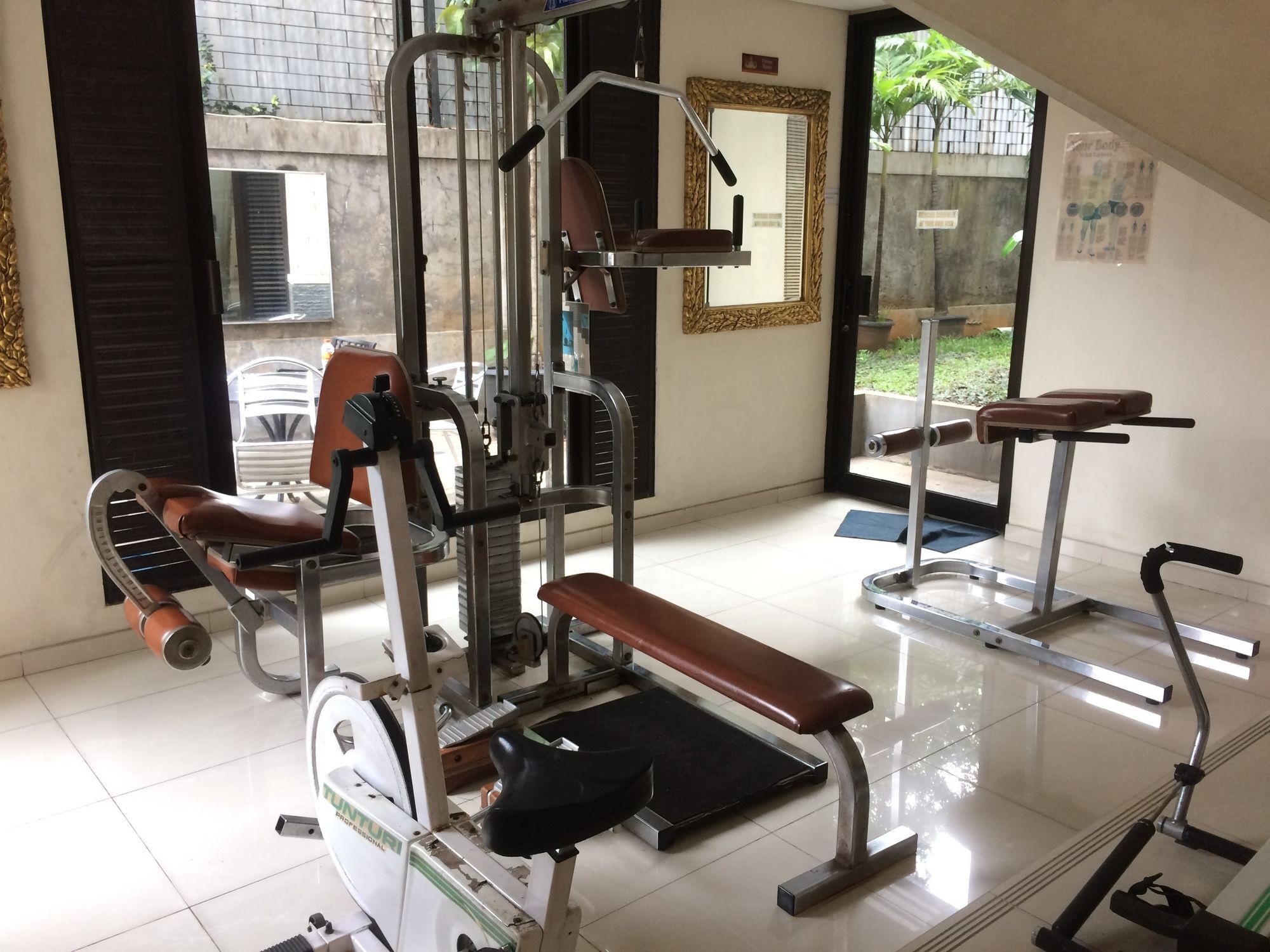 Arimbi Pejaten Suites Jakarta Kültér fotó