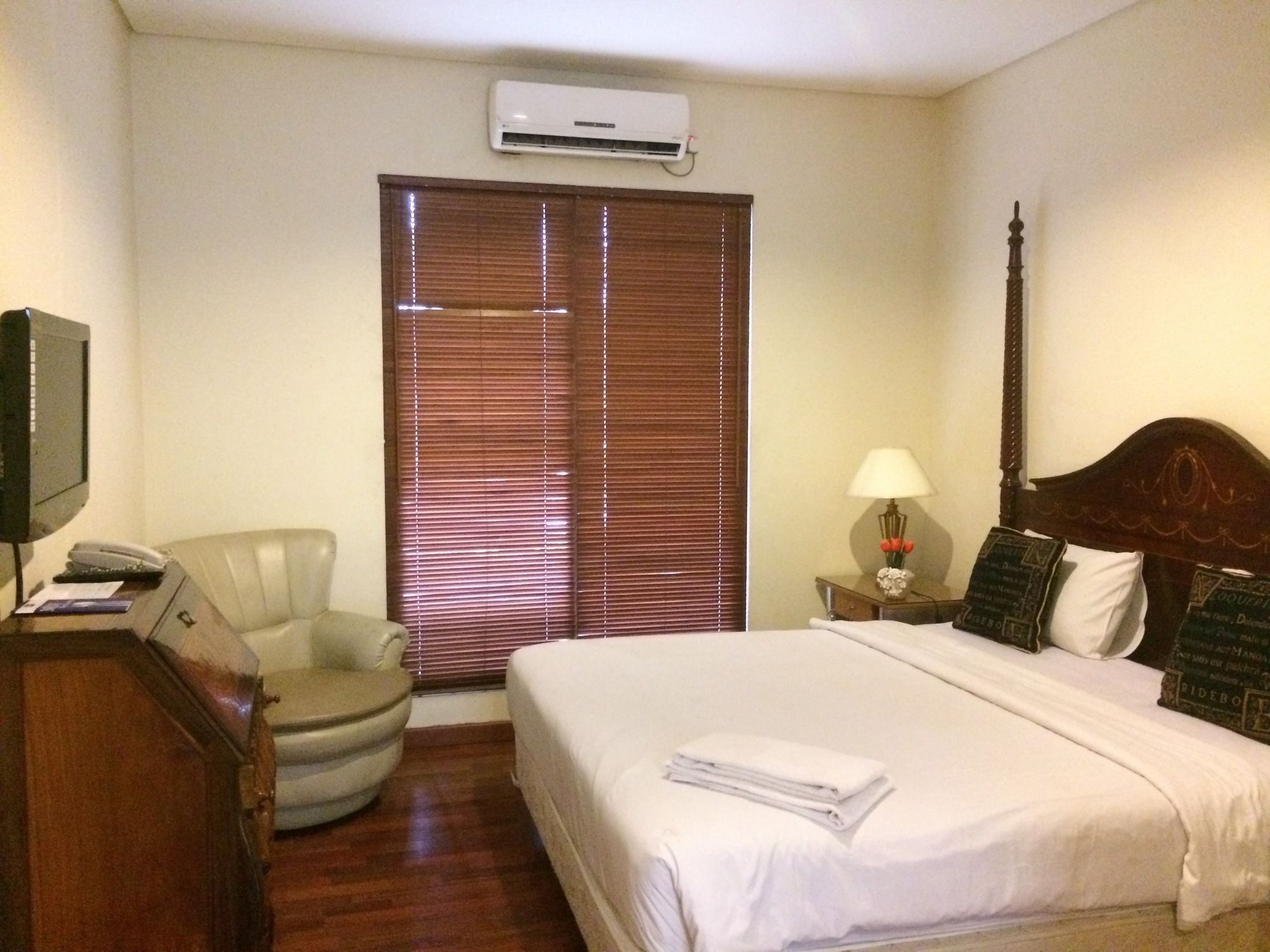 Arimbi Pejaten Suites Jakarta Kültér fotó
